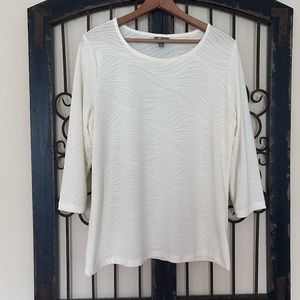 JM Collection ivory top